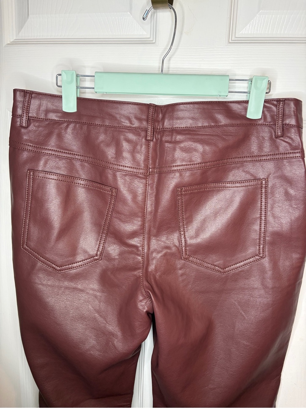 Anthropologie Laser Cut Faux Leather Novelty Slim Flare Pants Burgundy 8 NWT - Picture 10 of 13